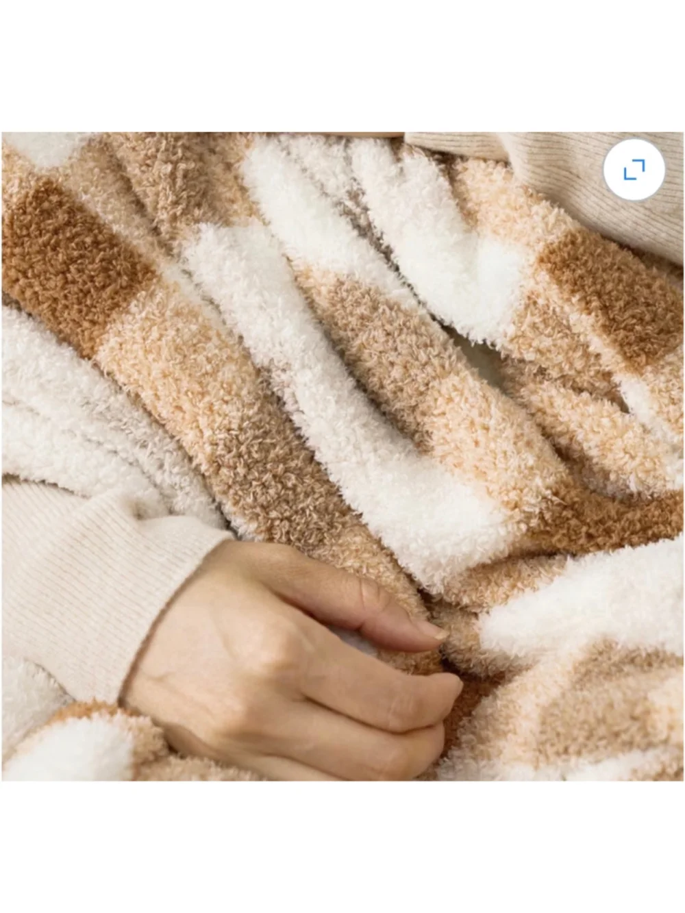 NEW Plaid Sherpa Throw Blanket One Size Beige and White